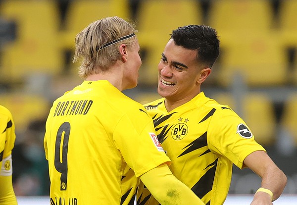 Reinier vibra com primeiro gol no Dortmund e ressalta apoio de Haaland: "Me ajuda muito"